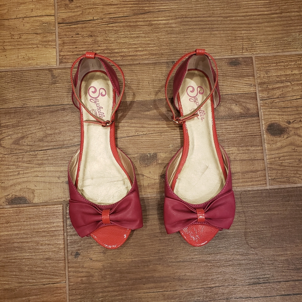 Seychelles pink sandals